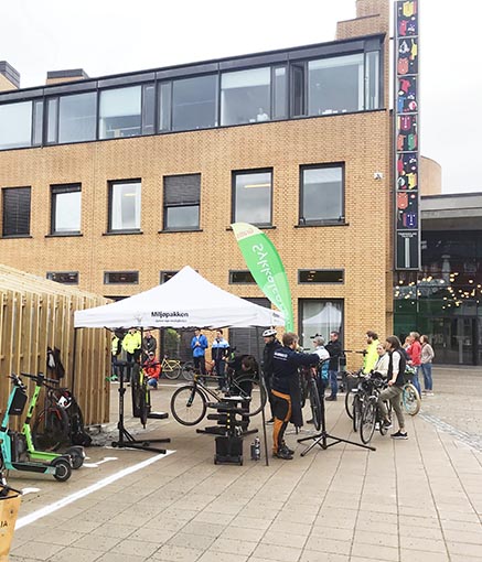 Åpning av sykkelhotellet på Leüthenhaven